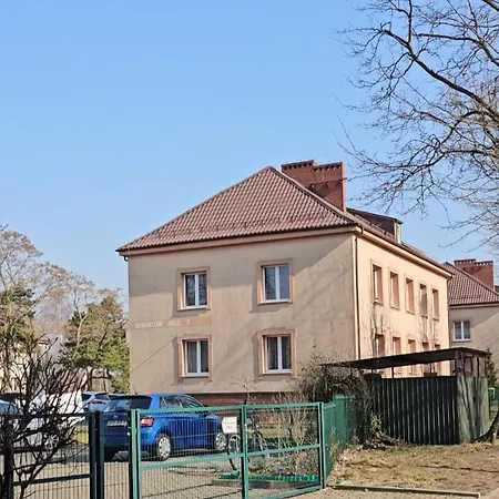 Morski - Obrońców Helu Blisko Fokarium, Dworca, Plaży Apartament *