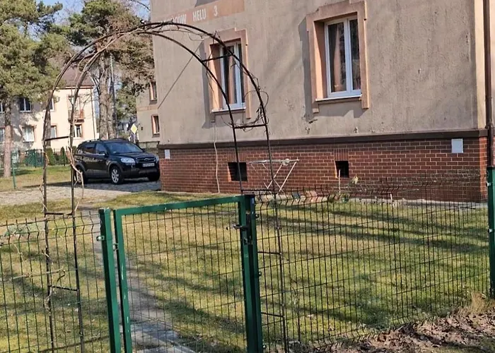 Morski - Obroncow Helu Blisko Fokarium, Dworca, Plazy شقة