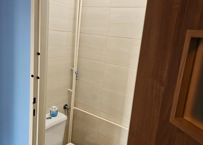 Morski - Obroncow Helu Blisko Fokarium, Dworca, Plazy هيل